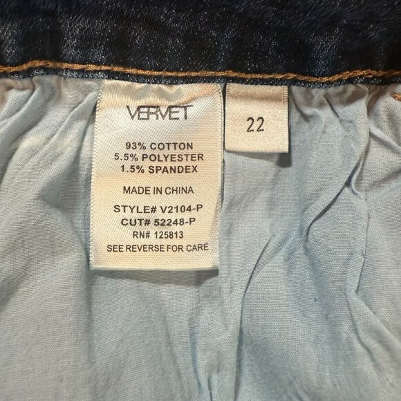 Vervet Distressed High Rise Jeans Size 22 Plus - Picture 9 of 10